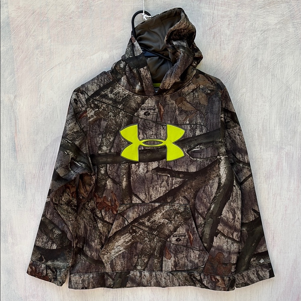 Under Armour Camo Hoodie with Neon Logo size YXL